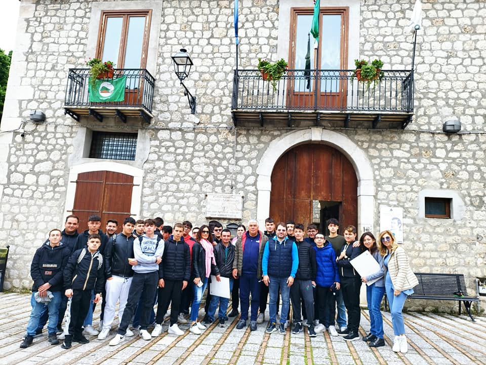 Unesco GlobalGeoPark, gli studenti dell’Istituto Galilei Vetrone ITA alla “scoperta” del Parco Regionale del Taburno-Camposauro